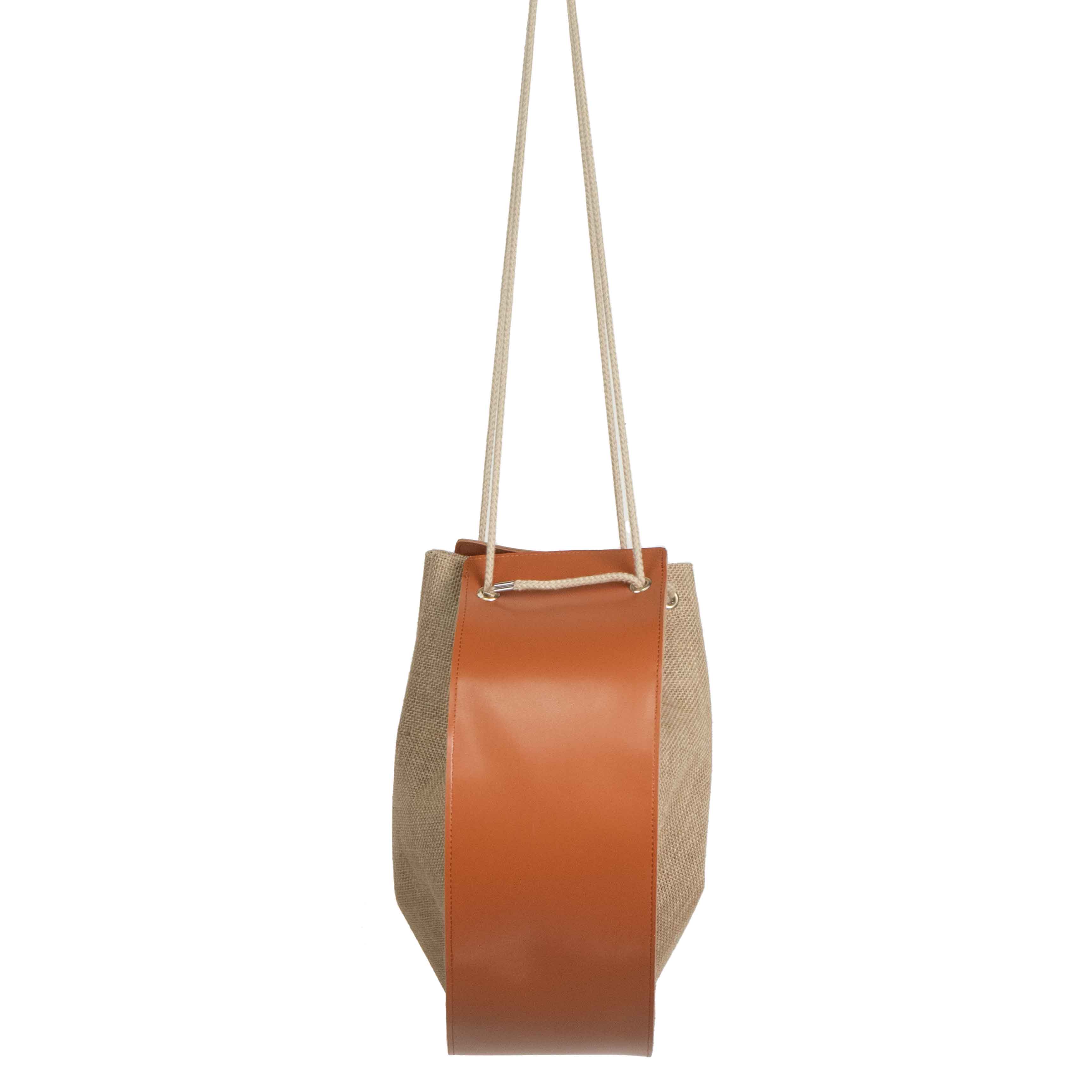 Jute Leather Rounded Crossbody Bag