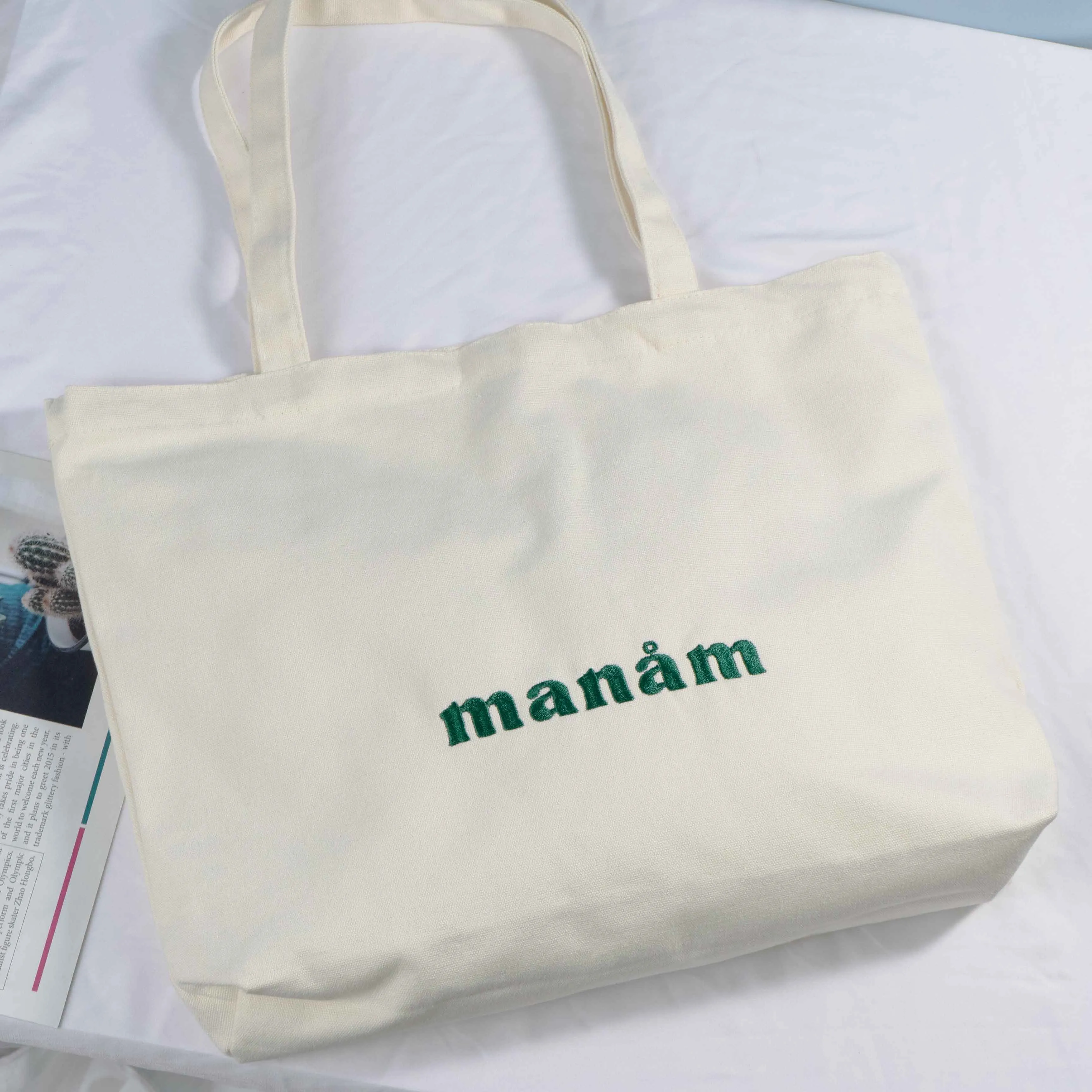 Custom embroidered canvas tote bags